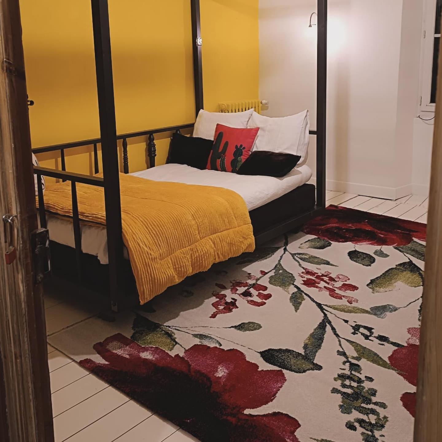 Buky Palace Pons Kültér fotó